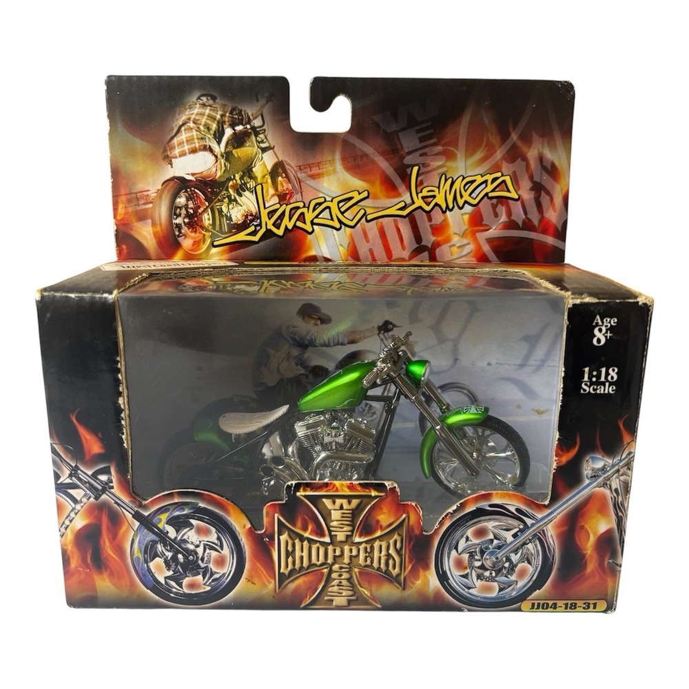 2004 Jesse James West Coast Choppers DOMINATOR 1:18 JJ04-18-31